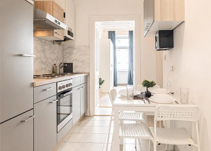 Comfy 2br Near U6 Station -long Term * Viena