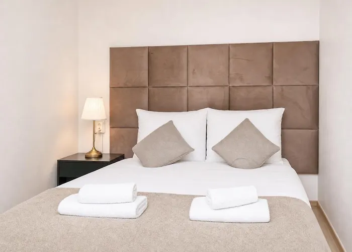Comfy 2br Near U6 Station -long Term Apartamento *