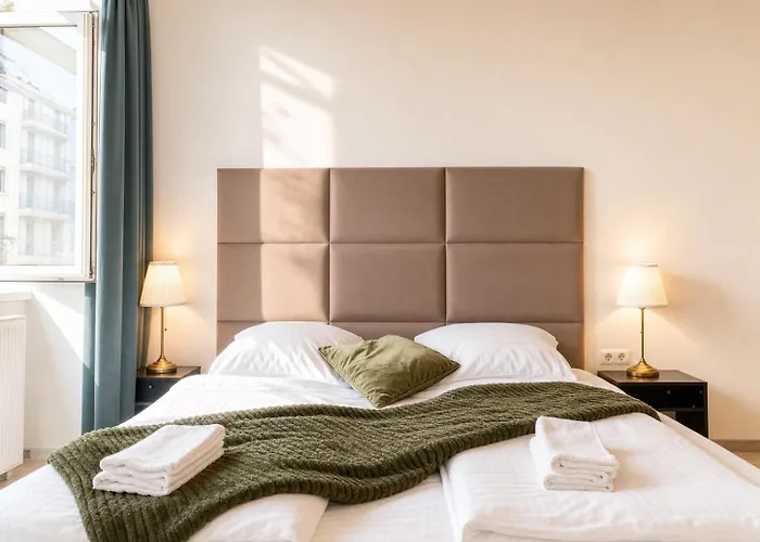 Comfy 2br Near U6 Station -long Term Apartamento